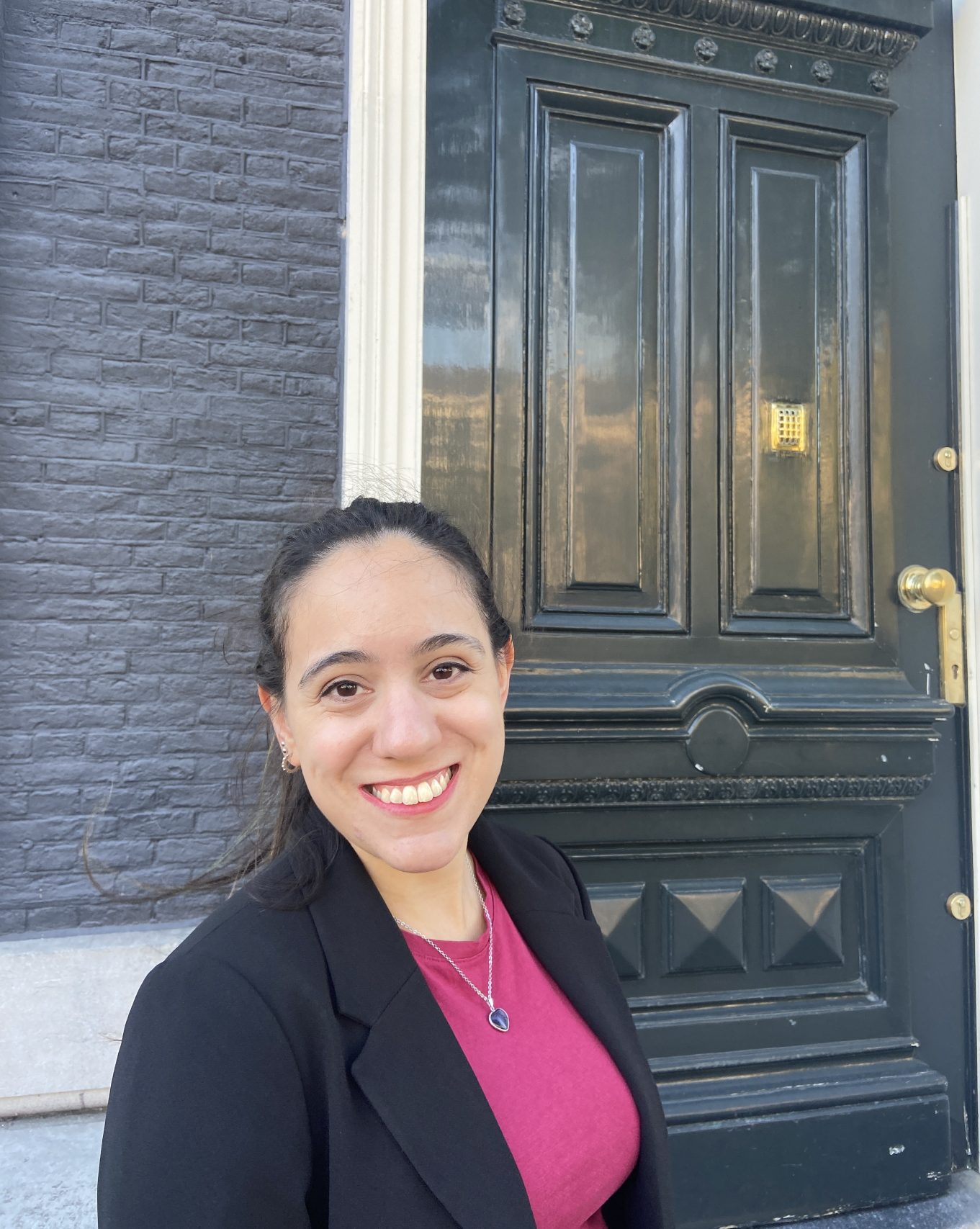 Official Sworn Translator in Netherlands in front of the office in Amsterdam